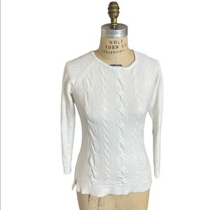 Cyrus Crewneck Cable Knit Pattern Pullover Sweater - White